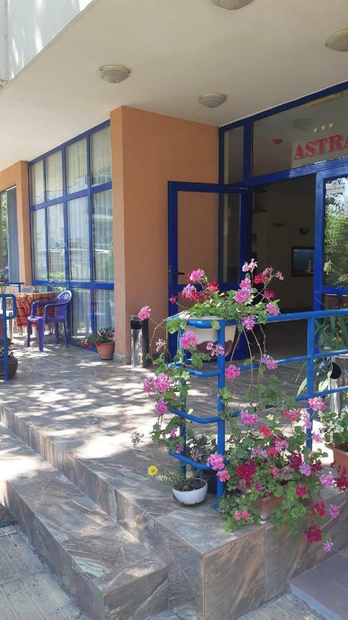 Hotel Complex Astra Sunny Beach Esterno foto